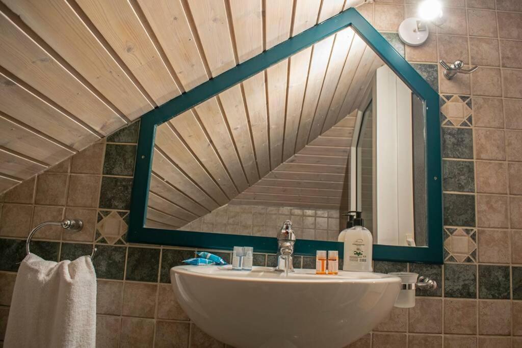 Vila Ostria House Pinakokhorion Exteriér fotografie