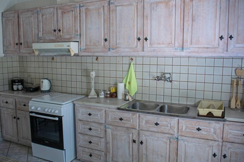 Vila Ostria House Pinakokhorion Exteriér fotografie
